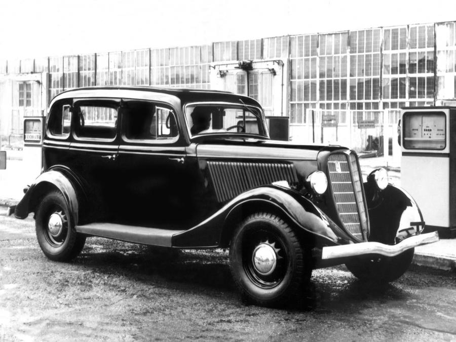  ГАЗ М1 1936 года  (фото 8 из 17)